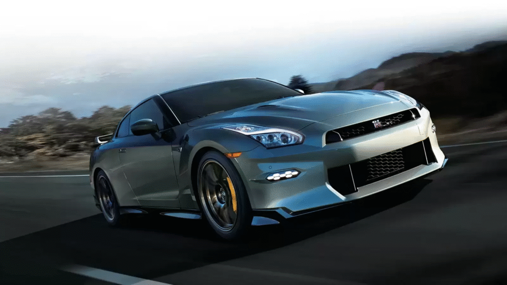 Nissan GT-R