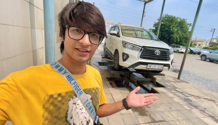 Toyota Innova Crysta